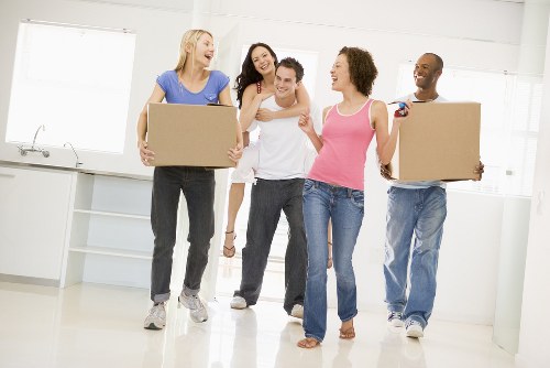 Secure furniture storage units in Oldmalden
