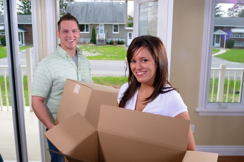 Secure self storage units in Oldmalden for home and business needs