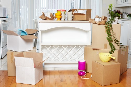 Specialist packing for fragile items and valuables in Oldmalden