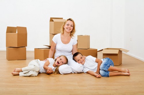 House move packing service in Oldmalden with organised labelled boxes