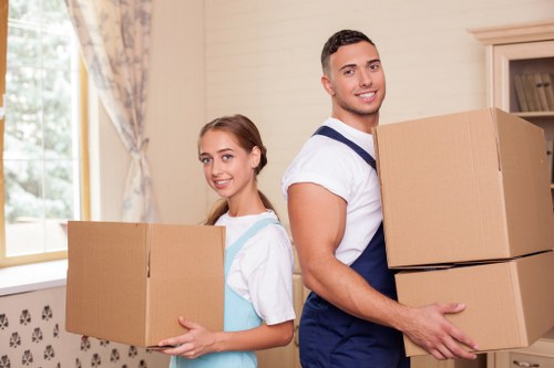 Clean and protected long-term storage option in Oldmalden for moving and renovation needs