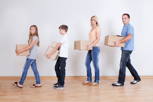Well-arranged storage units for household belongings in Oldmalden
