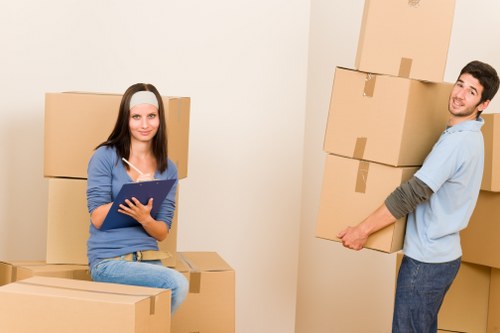 Secure and clean self storage facility in Oldmalden
